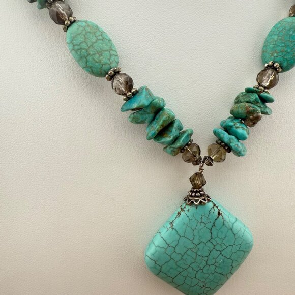 Handcrafted Turquoise Beaded Necklace With Pendant Silver Tone Accents - Picture 2 of 7